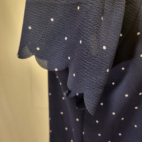 Elle NWT Off Shoulder Scalloped Blouse Navy & White Polka Dots Small - Picture 6 of 15